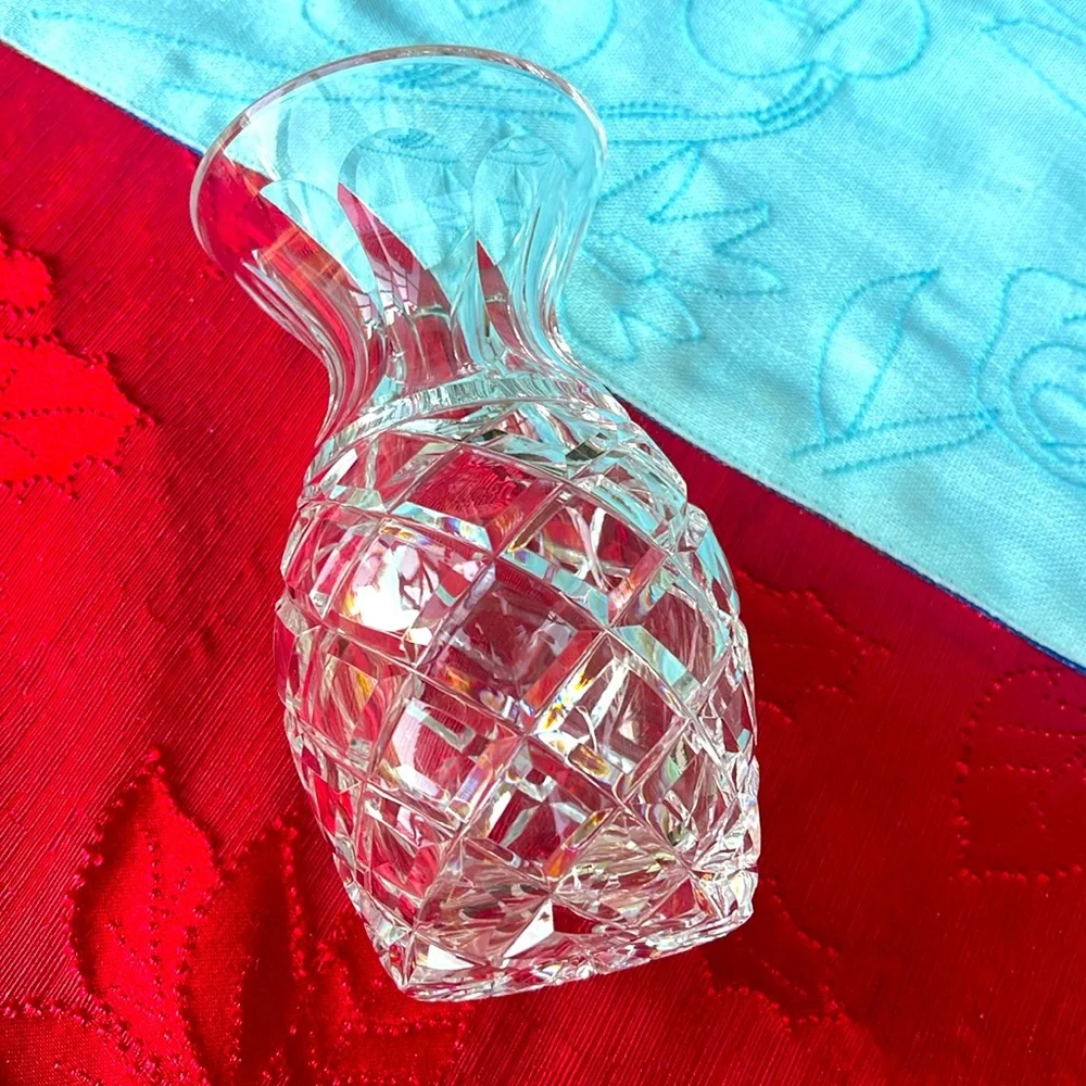 Signed VINTAGE WATERFORD CRYSTAL VASE 5 1/2